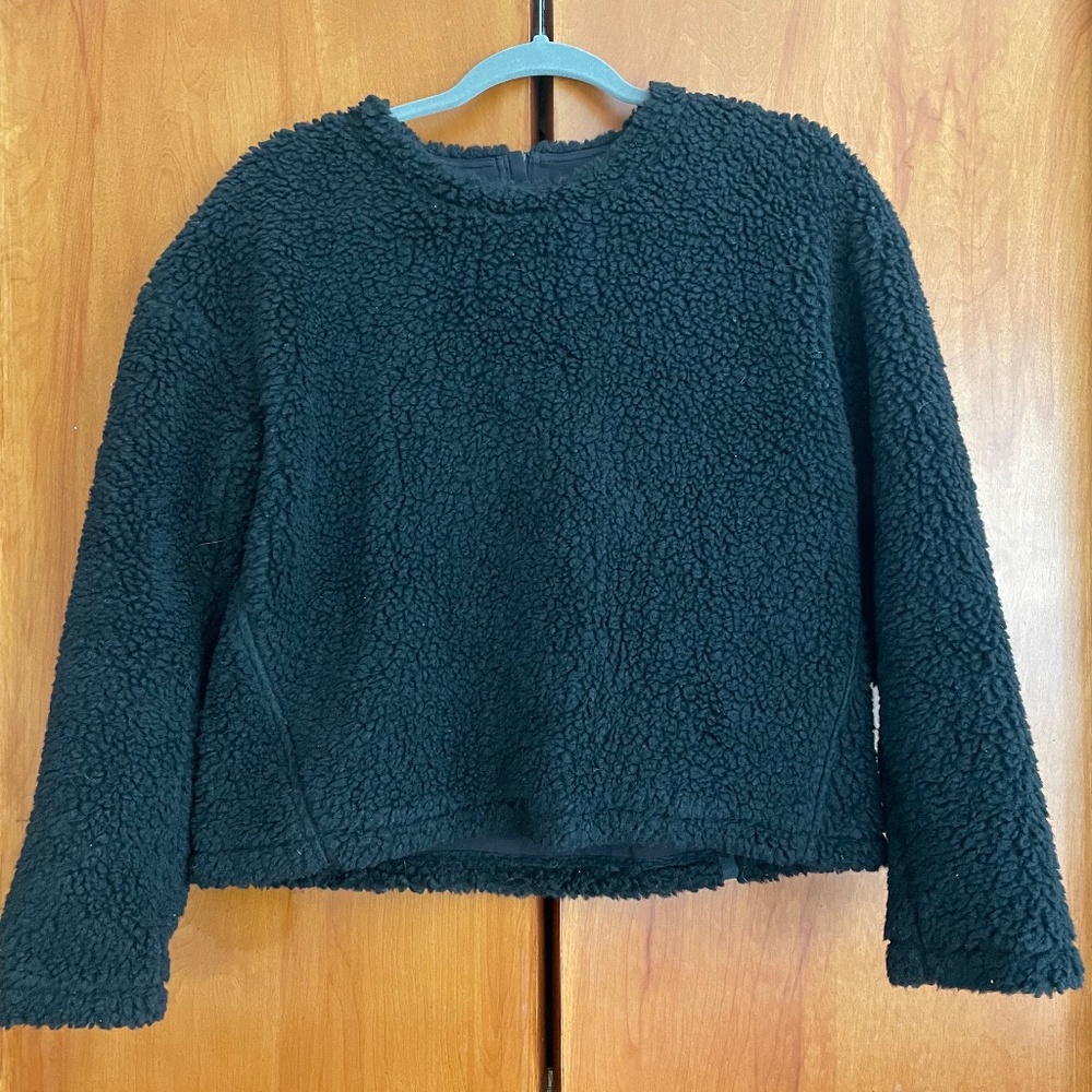 Lululemon black sherpa pullover sweater NWOT